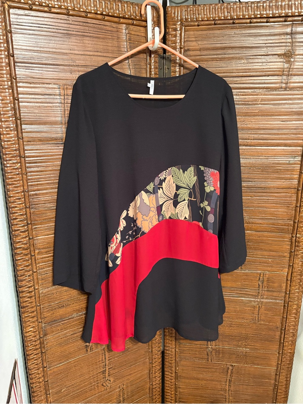 Lindi Beautiful Long Sleeve